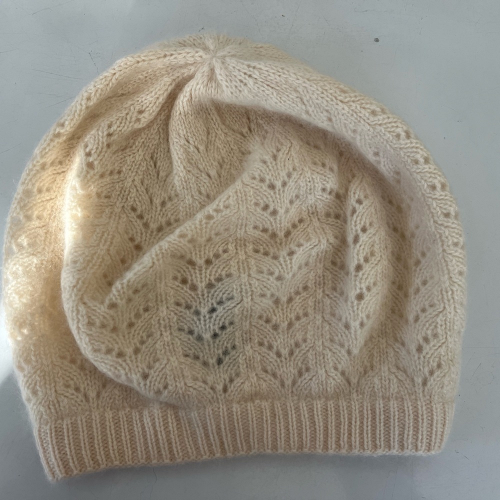 Forté 100% cashmere Beanie